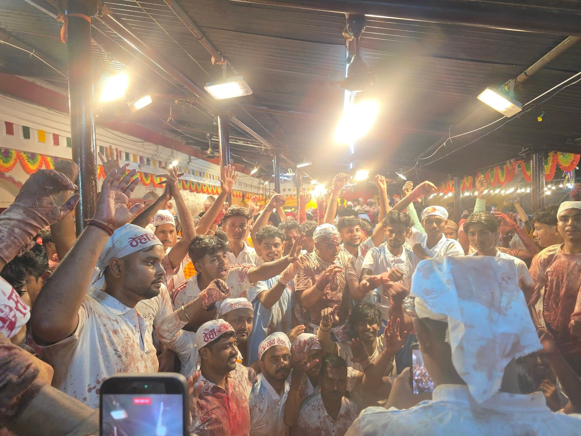 जनकपुरको राजदेवीमा १५ हजारको हाराहारीमा बोकाबली, सँख्यात्मक हिसाबले गत बर्षभन्दा कम