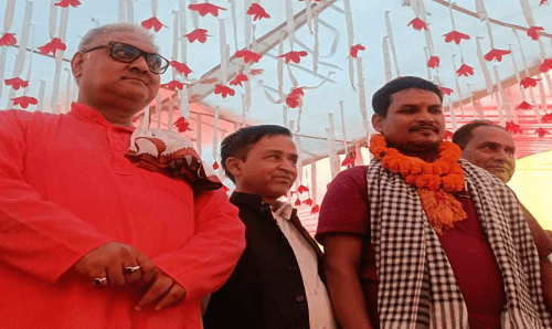 जनमतका विदेह नगर पूर्वअध्यक्ष सुरेश मण्डल एमालेमा प्रवेश