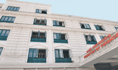 अक्सिजन प्लान्ट र HDU का लागि १७ करोड ८७ लाख निकासा