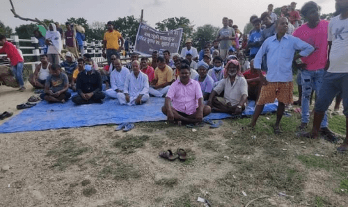जनकपुरः नेपाल–भारतको बोर्डरमै धर्ना