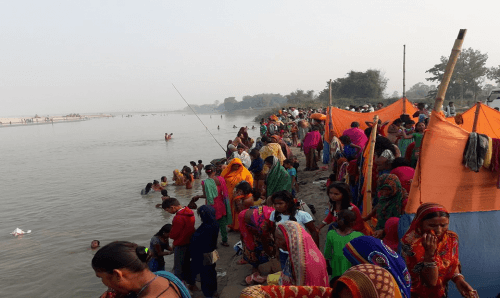 कमला स्नानको लागि गएका एक युवकको डुबेर मृत्यू, २ जना अस्पताल भर्ना