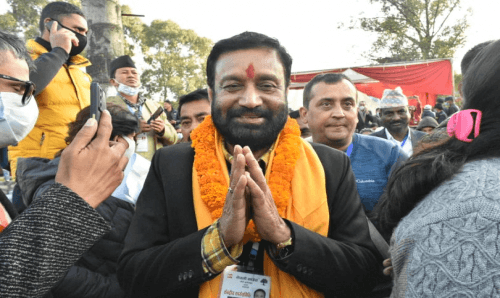 बिमलेन्द्र नीधिले नेपाली काँग्रेसका सभापतिमा दिए उम्मेदवारी