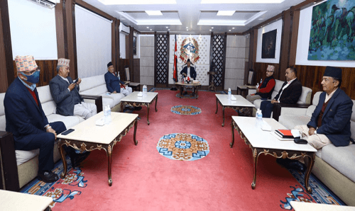 शीर्ष नेताबीच एमसिसी, संसद् अवरोध र राष्ट्रिय सन्दर्भबारे छलफल
