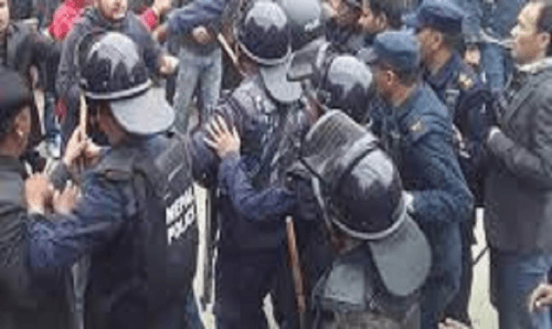 नेताको श्रीमति–श्रीमतिबीच भनाभनपछि नेताहरुमा झडप, चल्यो गोली !