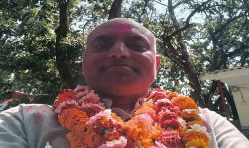 शहिदनगरमा कांग्रेसबाट सुधिर गोइतले दर्ता गराए मनोयन