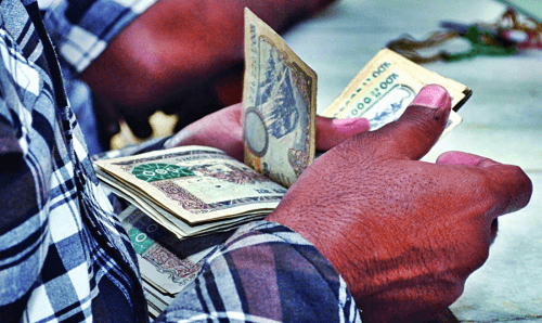 अब साउनदेखि ६८ वर्षदेखि वृद्धभत्ता पाउने