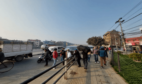 सार्वजनिक सवारीसाधनको भाडा घट्यो, कहाँ जान कति लाग्छ ? (सूचीसहित)