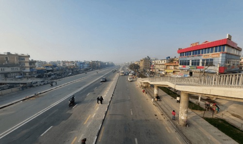 नेपाल बन्दको अवज्ञा गरेको भन्दै कोटेश्वरमा बस तोडफोड
