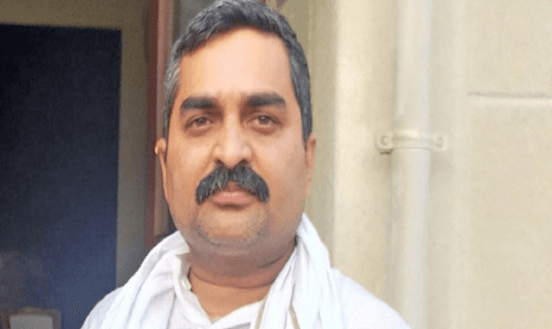 काठमान्डौँको सार्वजनिक जग्गा अतिक्रम गरी घर बनाएको भन्दै राजेश अहिराजलाई वडाध्यक्षले काटे चिठ्ठी