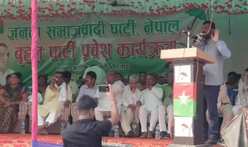 कर्मचारीहरु घुसखोर, कमिशनखोर हुन्छन्ः मेयर यादव