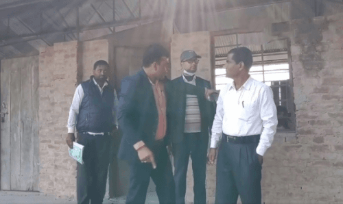 उपमेयरको दादागिरी: अनुगमनको नाममा स्कूल पसेर विद्यार्थीकै सामुन्ने हेडमास्टरलाई हुल–हुज्जत