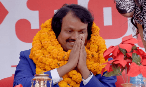 'मधेशी भाषा' मा सपथ लिएको भन्दै डा. सिके राउतसहित जनमतका साँसदहरुमाथि मुद्दा