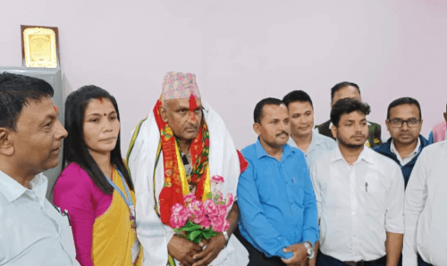 धनुषाको गणेशमानचारनाथ नगरपालिकामा नयाँ अधिकृत गोबिन्द पौडेल हाजिर
