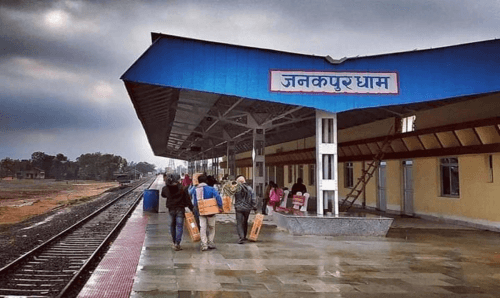अब जनकपुरको यी क्षेत्रहरुमा पान, गुटखा, सूर्ति, सिगरेट सेवन तथा विक्री वितरण प्रतिबन्ध