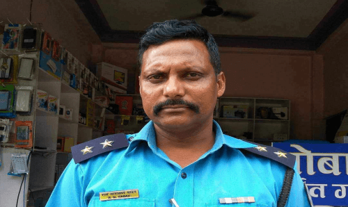 सिरहा प्रहरीका ईन्सपेक्टर यादव 'पीडितसँग अराजकता, बोर्डरमा तस्करसँग बफादार'