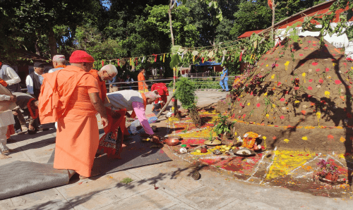 तिहारको आज चौथो दिन, गोवद्र्धन पूजा मनाईदैँ