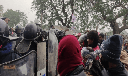 मेला लगाउने बिषयमा गाउँमै दुई पक्षबीच झडप, ८ राउण्ड गोली फायर