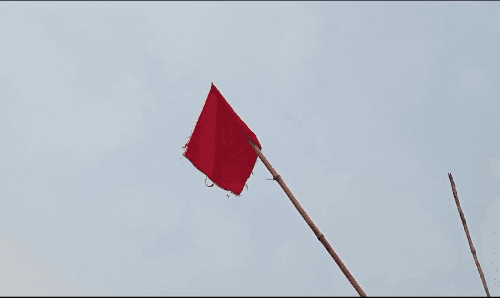 मधेश प्रदेशको रौतहटमा फिल्मी स्टाइलले झण्डा गाडेर जग्गा कब्जा गर्ने प्रयास