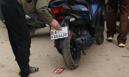 मधेश प्रदेशमा यही फागुन महिनादेखि सवारी साधानमा इम्बोस्ड नम्बर अनिवार्य
