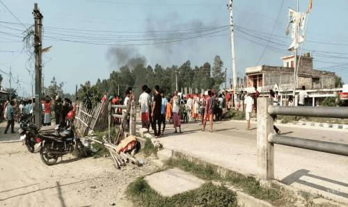 जनकपुरधाम– ढल्केवर सडकखण्डमा चक्काजाम