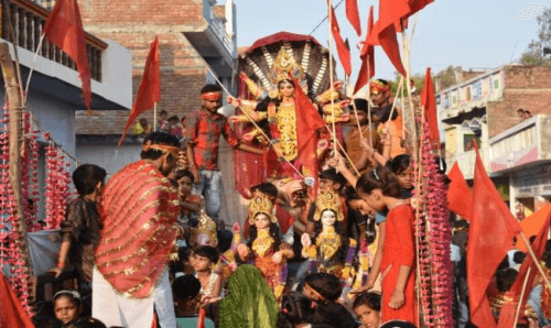 आज देवी दुर्गा भवानीको प्रतिमा सेलाइँँदै