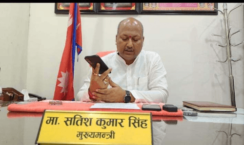 भूमाफियाबाट वनको जग्गा जोगाउने DFO लाई मुख्यमन्त्री सिँहको सराहना