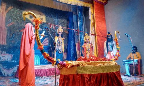 जनकपुरमा भगवान रामले आज शिवधनुष तोडदै