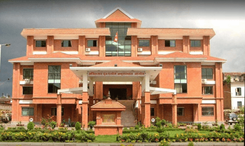 सर्लाहीः हरिवन नगरपालिकाका वडाध्यक्षसहित तीन जनाउपर आरोपत्र दायर, वडाध्यक्ष निलम्बनमा