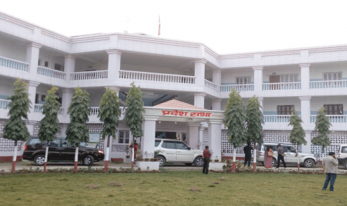 प्रदेश २ : तीन नाम अस्वीकृत, मधेशमा मतदान जारी, के होला तय ?