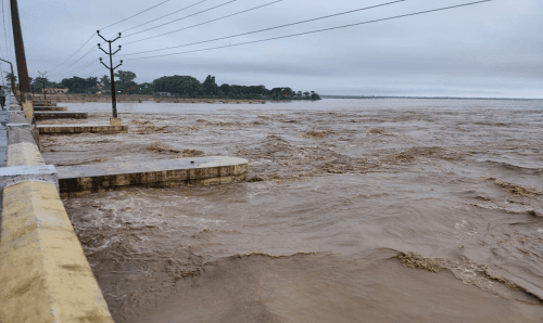 कोशीमा खतराको घण्टी, सतर्क रहन आग्रह !