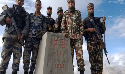 नेपाल-चीन बोर्डरको ११ नम्बर पिलर भेटियो
