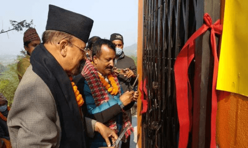 सौन्दर्यको मनमोहक ठाउँ बाबाताल मा ५ तल्ले 'भीउ टावर'