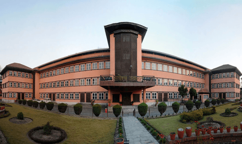 भोली बिहिबार देशैभरिको अदालत बन्द