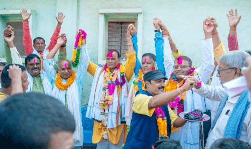 धनुषा २ मा गठबन्धनका रामकृष्ण र सँजय साहको पल्ला भारी