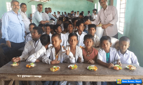 अब सरकारी स्कूलमा कक्षा ६ सम्म दिवाखाजा दिइने