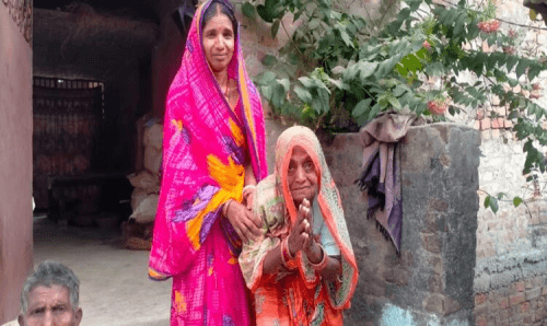 समाजको दानव साहुः ४० किलो चामलको बदला घर लिलाम !
