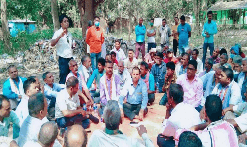 ओलीसँग गएका विदेह नगरपालिकाका मेयर दास पुनः प्रचण्डमै फिर्ता