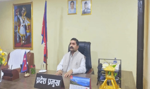 'पहाडे समुदायलाई पनि मधेश सरकारमा राख्नु' : प्रदेश प्रमुख झा