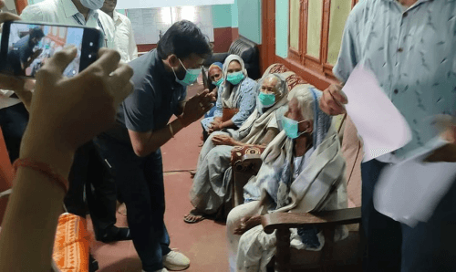 शहिदनगरका जेष्ठ नागरिकहरुले भने,- 'बुढेसकालमा सम्मान पाउँदा गौरव महसुस भयो'