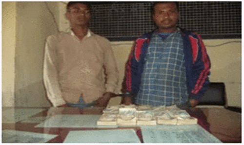 ५ लाख रुपैयाँ सहित बाबुछोरा पक्राउ