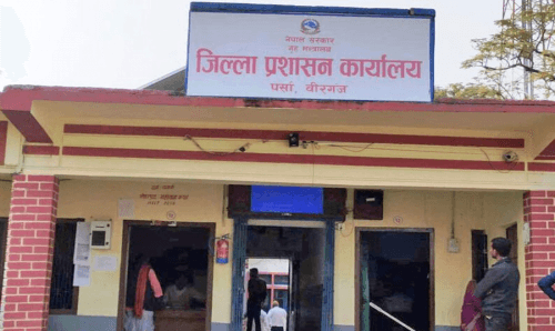 कोरोना बढन थालेपछि सिडिओ कार्यालयमा आलोपालो सेवा