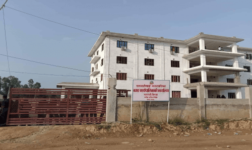 सिरहाको धनगढीमाई नगरपालिकामा बिना हस्ताक्षरको मतपत्र भेटिएपछि तनाव, दुई राउण्ड फायर