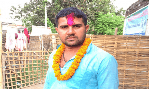 धनौजी गाउँपालिका वडा नं. २ मा कुनै पनि सिफारिसको दस्तुर नलिने वडासदस्य मिश्रको निर्णय