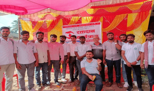 महोत्तरीमा युवाहरुको सँगठन यान द्वारा रक्तदान, ५ दर्जनबढीले गरे रक्तदान