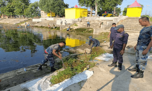 धनुषसागर पोखरी र धनुषमन्दिर सौन्दर्यीकरण अभियानमा सुरक्षा निकायको सहयोग