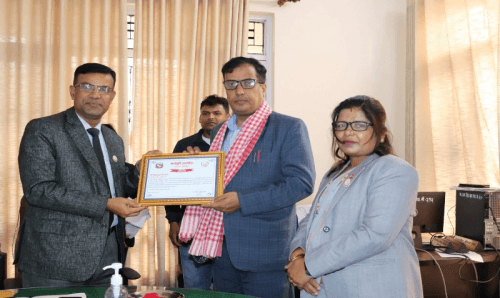 मधेशी आयोगमा दुई आर्थिक बर्षदेखि शून्य बेरुजु, सर्वोत्कृष्ट भएपछि कर्मचारीहरुलाई पुरस्कार