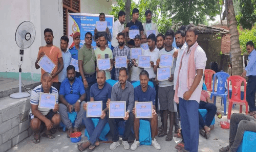 धनुषाधाममा दर्जनौले गरे रक्तदान