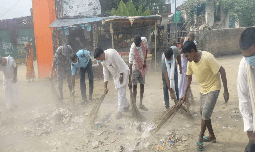 दुर्गा आगमनसँगै पुरै गाउँ सफाई