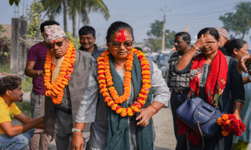 उम्मेदवार भगवत्तिको प्रतिवद्धताः 'समस्या परे कल गर्नुस, ५ मिनेटमा हाजिर हुन्छु'