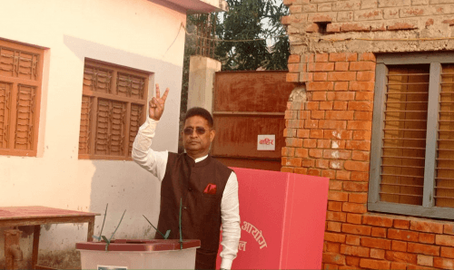 धनुषा ४ मा काँग्रेसका यादवलाई हराउँदै एमालेका महासेठ निर्वाचित